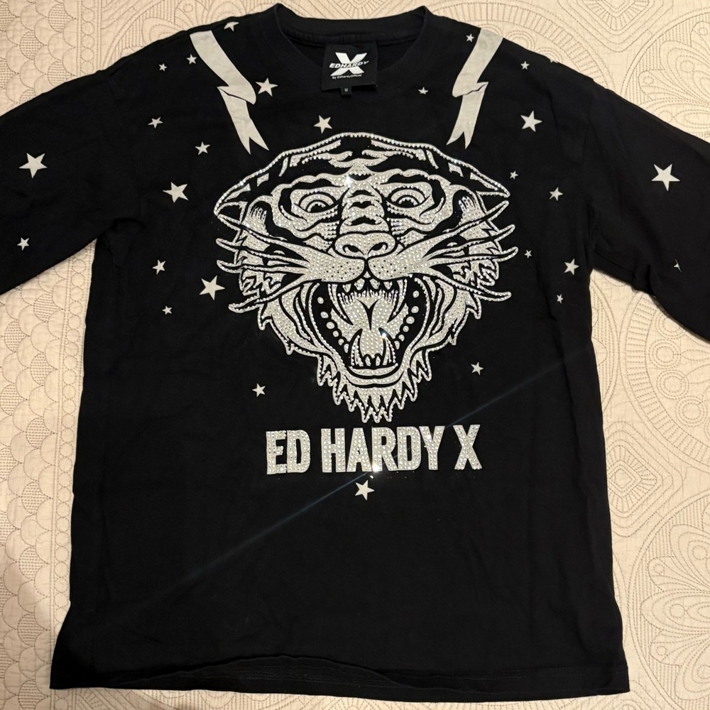 Ed Hardy Black Tee with Silver Tiger Design